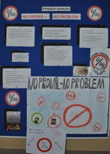 Zdjęcie gazetki szkolnej na tablicy, na niej napis "Kampania społeczna No promil - no problem" i logo kampanii